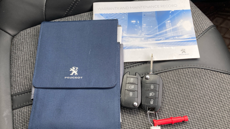 Peugeot 3008 1.6 BlueHDi 120 Allure 5dr Diesel Estate